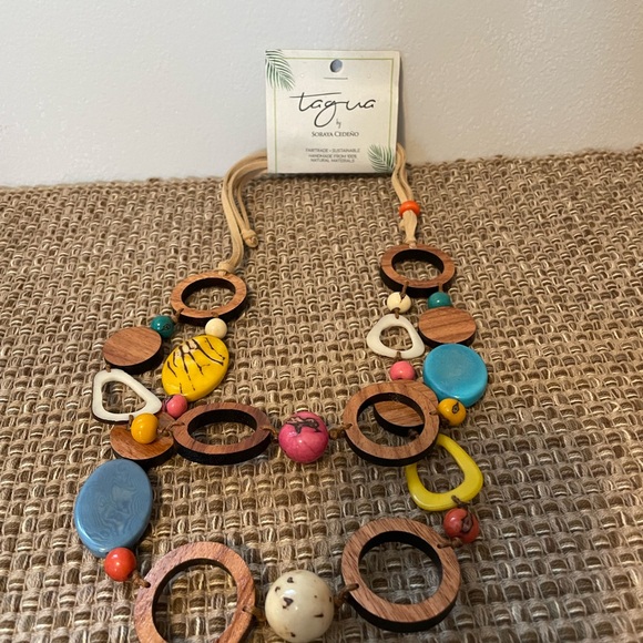 Tagua Arlene Necklace - Picture 5 of 7